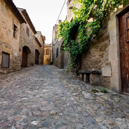 Encís D'empordà -adults Only-